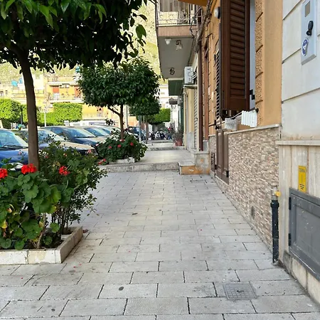 A Casa Ru Zu Nino Capaci